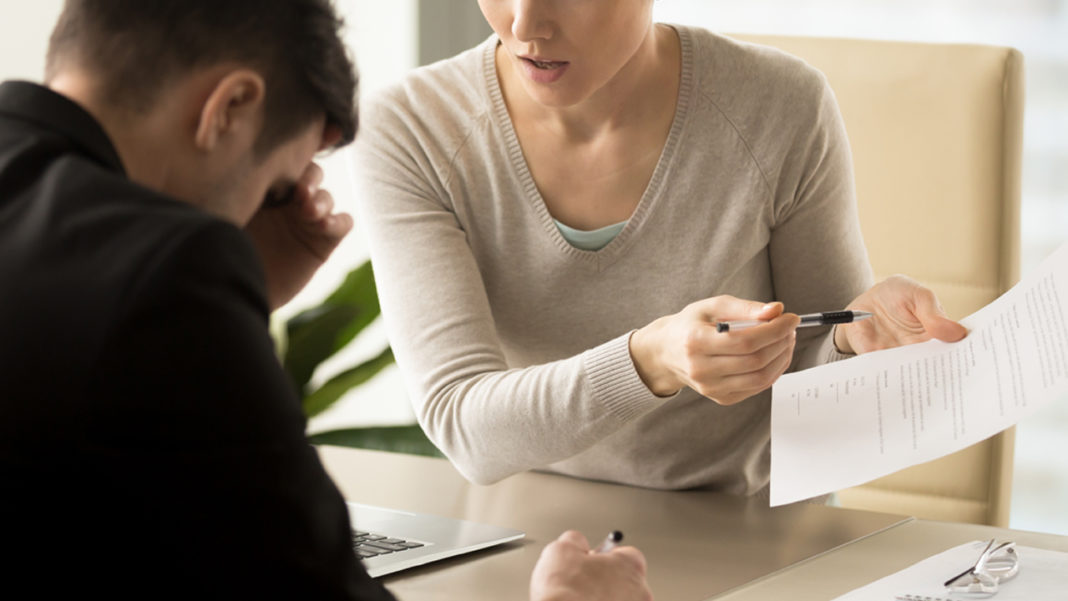 Dépôt d'une plainte pour abus de confiance en ligne