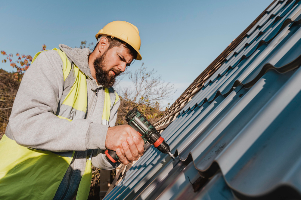 Les Techniques de Réparation d’une Toiture en Zinc