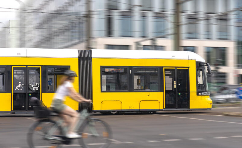 Les moyens de transport urbains : enjeux et transformations
